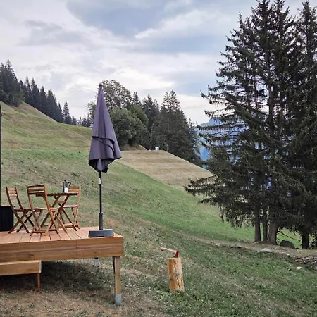 Unbound Alpine With Mountain Views בית נופש *